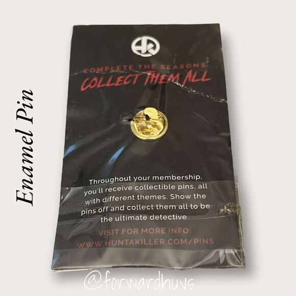 New in Package Enamel "Hunt a Killer" Skull Pin - Picture 4 of 6